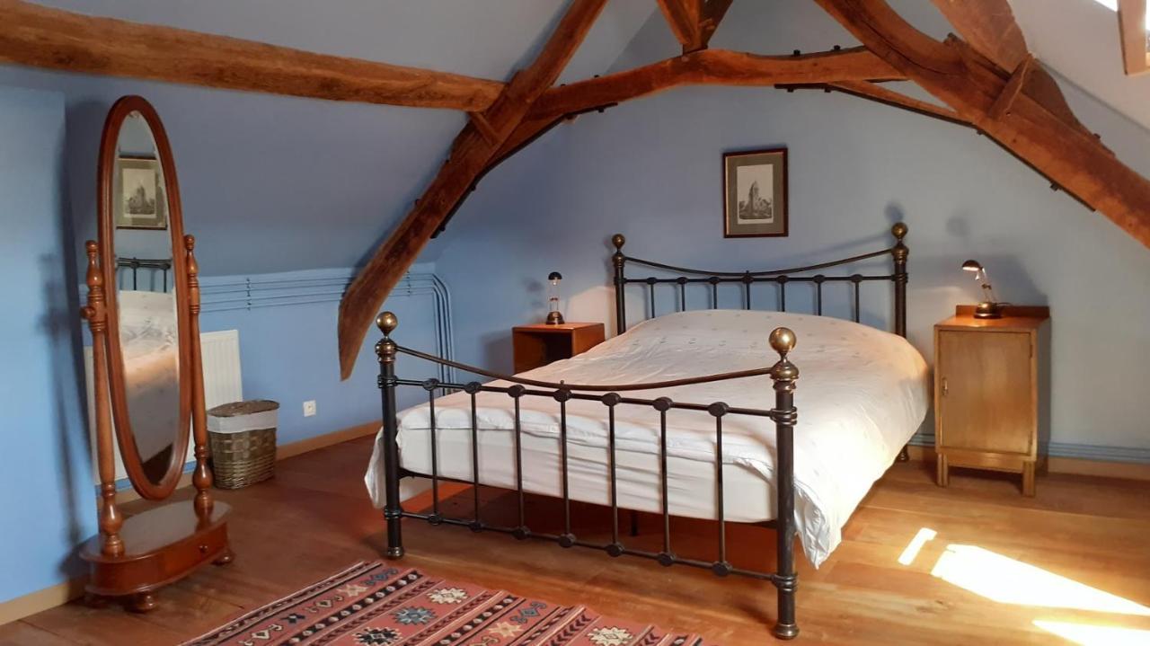 Private Farmhouse For Six In The Countryside Saint-Pierre-sur-Orthe エクステリア 写真