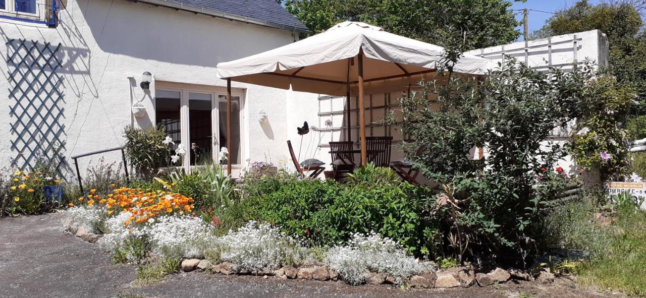 Private Farmhouse For Six In The Countryside Saint-Pierre-sur-Orthe エクステリア 写真