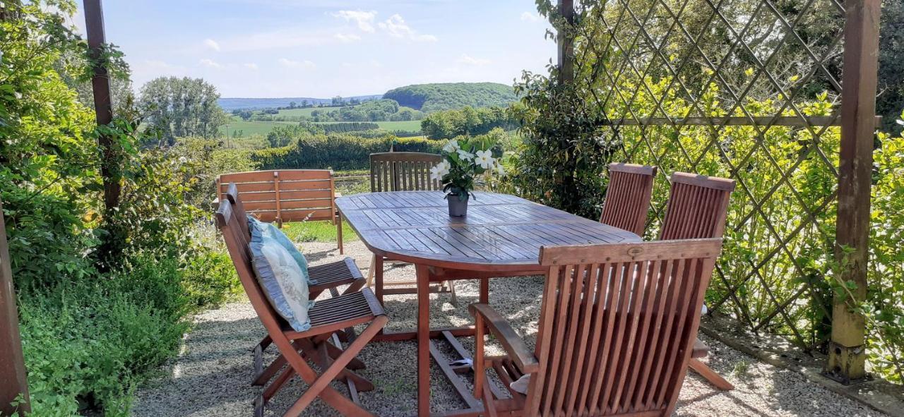 Private Farmhouse For Six In The Countryside Saint-Pierre-sur-Orthe エクステリア 写真