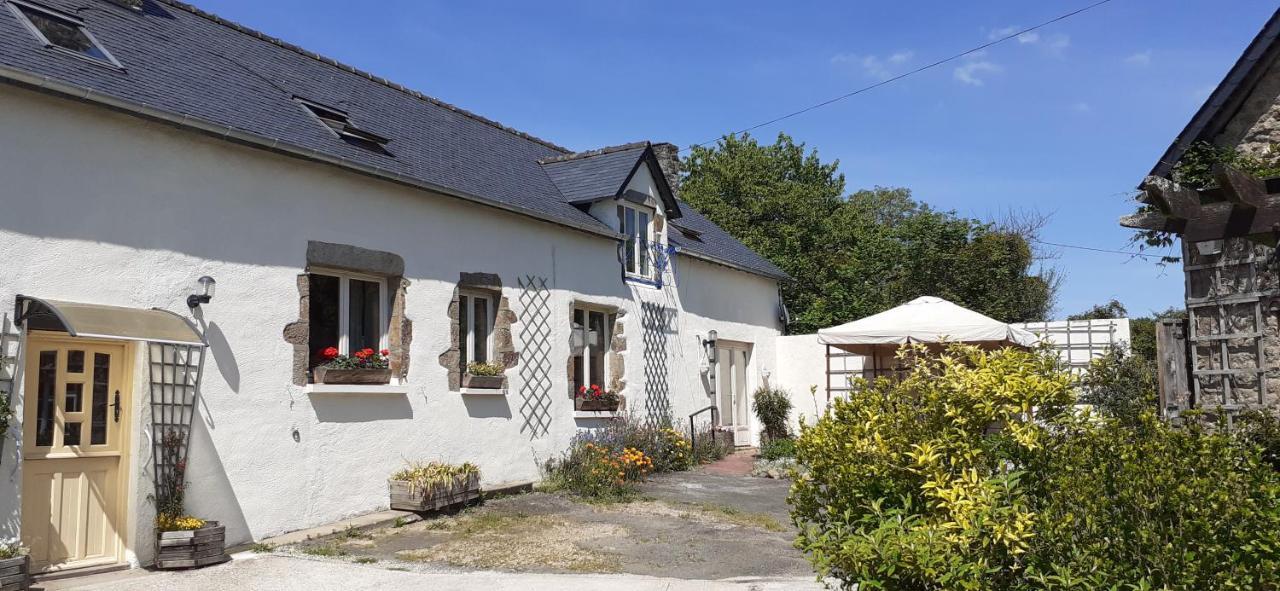 Private Farmhouse For Six In The Countryside Saint-Pierre-sur-Orthe エクステリア 写真