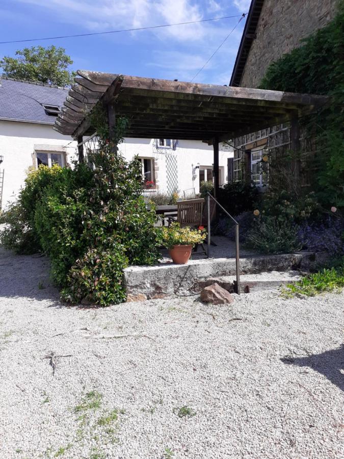 Private Farmhouse For Six In The Countryside Saint-Pierre-sur-Orthe エクステリア 写真